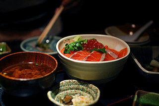 salmon and ikura donburi