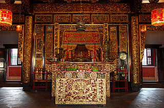 main altar at the khoo kongsi clanhouse